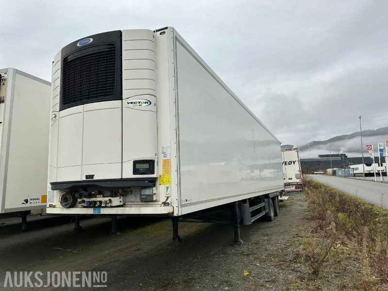2016 Schmitz CARGOBULL - Kjølesemi / City tralle // Carrier med 3 soner - Remorque: photos 2 2016 Schmitz CARGOBULL - Kjølesemi / City tralle // Carrier med 3 soner - Remorque: photos 2