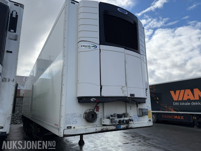 2018 Schmitz Cargobull SKO 24/L-13,4 FP 45 COOL - 2018 - Remorque: photos 3 2018 Schmitz Cargobull SKO 24/L-13,4 FP 45 COOL - 2018 - Remorque: photos 3