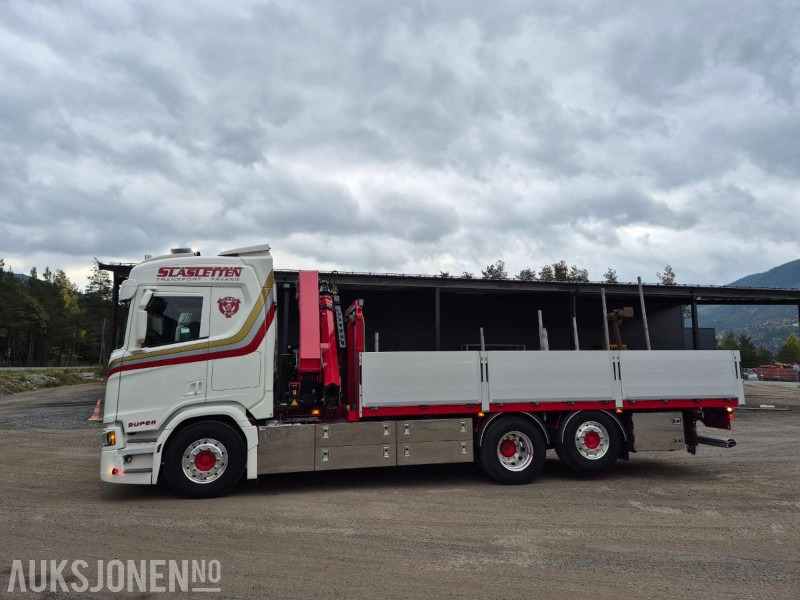 Scania R500 Kranbil med HMF2820 kran - Camion grue: photos 4 Scania R500 Kranbil med HMF2820 kran - Camion grue: photos 4