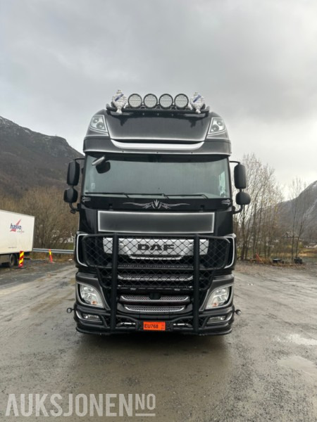DAF XF 530 - Tracteur routier: photos 1 DAF XF 530 - Tracteur routier: photos 1