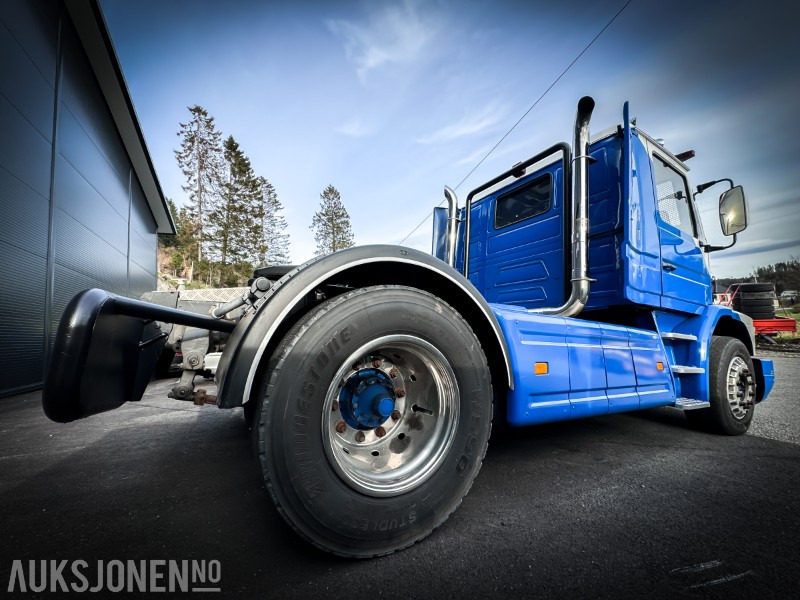 1989 Scania T 143M Racing Truck Snutebil - V8 motor - 950 hk - Spesialbygget av Scania i 1989 - Véhicule de voirie/ Spécial: photos 4 1989 Scania T 143M Racing Truck Snutebil - V8 motor - 950 hk - Spesialbygget av Scania i 1989 - Véhicule de voirie/ Spécial: photos 4