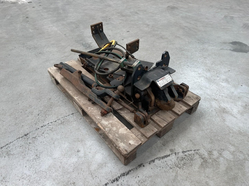 New Holland Pick up hitch - Tracteur agricole: photos 3 New Holland Pick up hitch - Tracteur agricole: photos 3