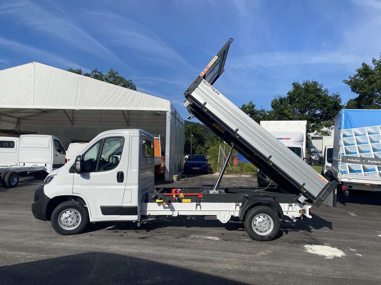 CITROEN ALTES MODELL JUMPER L3 1+2 165PS | SCATTOLINI DREISEITENKIPPER - Utilitaire benne: photos 3 CITROEN ALTES MODELL JUMPER L3 1+2 165PS | SCATTOLINI DREISEITENKIPPER - Utilitaire benne: photos 3