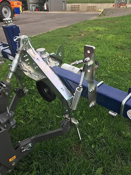 Faucheuse neuf Doppelmesser Frontmähwerk KEMA: photos 12 Faucheuse neuf Doppelmesser Frontmähwerk KEMA: photos 12
