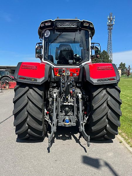 Massey Ferguson MF 8S265 Dyna-7 Exclusive - Tracteur agricole: photos 5 Massey Ferguson MF 8S265 Dyna-7 Exclusive - Tracteur agricole: photos 5