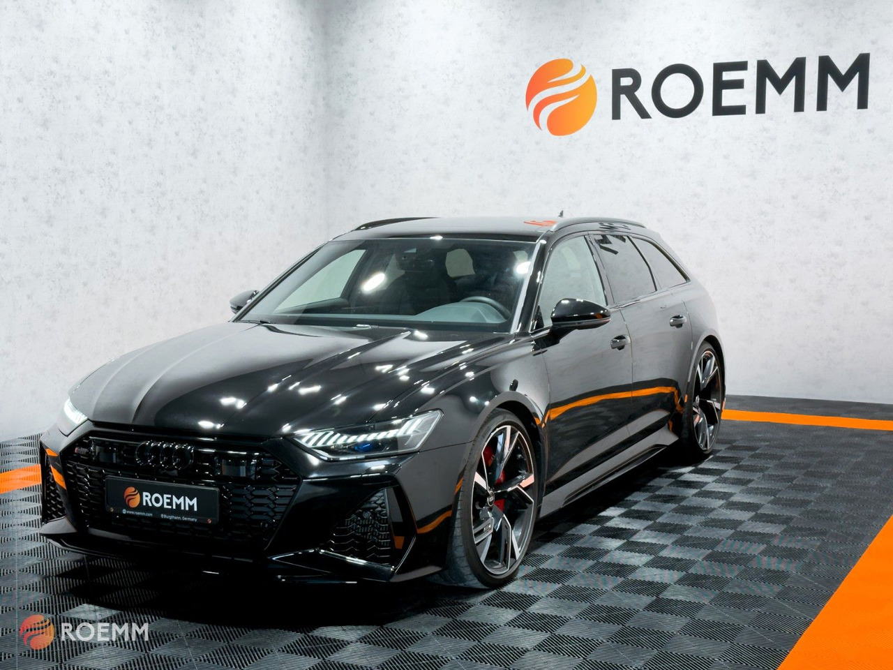 Audi RS6 Avant 4.0 TFSI quattro*Dynamik*360°*PANO*LED - Voiture break: photos 2 Audi RS6 Avant 4.0 TFSI quattro*Dynamik*360°*PANO*LED - Voiture break: photos 2
