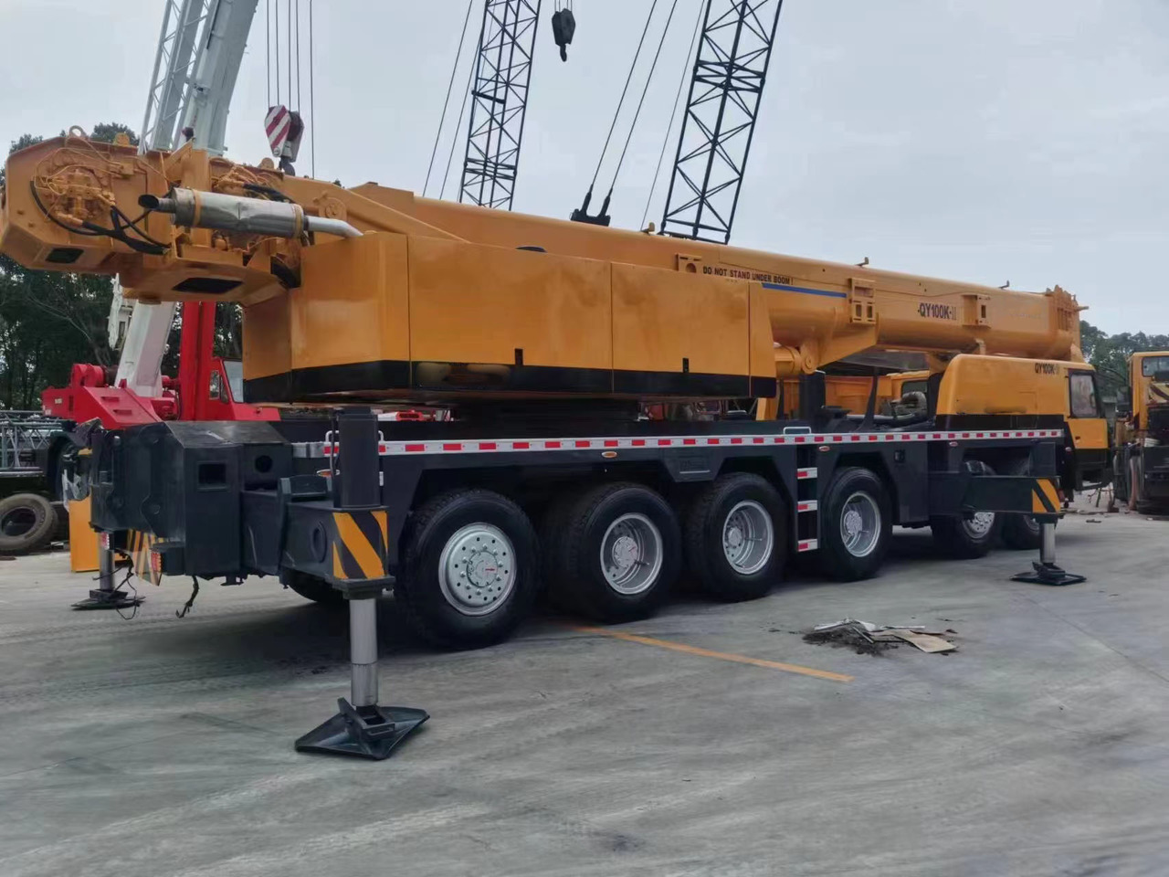 XCMG Truck Crane XCMG QY100K QY100K-II Telescopic Boom 100 Ton in Hight Quality for Sale - Grue mobile: photos 4 XCMG Truck Crane XCMG QY100K QY100K-II Telescopic Boom 100 Ton in Hight Quality for Sale - Grue mobile: photos 4