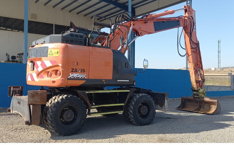 Hitachi ZX145W-6 **2 units** - Pelle sur pneus: photos 4 Hitachi ZX145W-6 **2 units** - Pelle sur pneus: photos 4