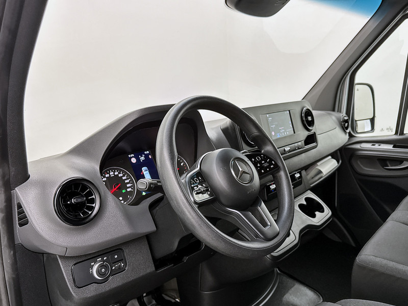 Mercedes-Benz Sprinter 315 1.9 CDI L2H2 Automaat Navigatie Luchtgeveerde stoel Camera Sidebars Cruise control Airco MBUX - Fourgon utilitaire: photos 4 Mercedes-Benz Sprinter 315 1.9 CDI L2H2 Automaat Navigatie Luchtgeveerde stoel Camera Sidebars Cruise control Airco MBUX - Fourgon utilitaire: photos 4