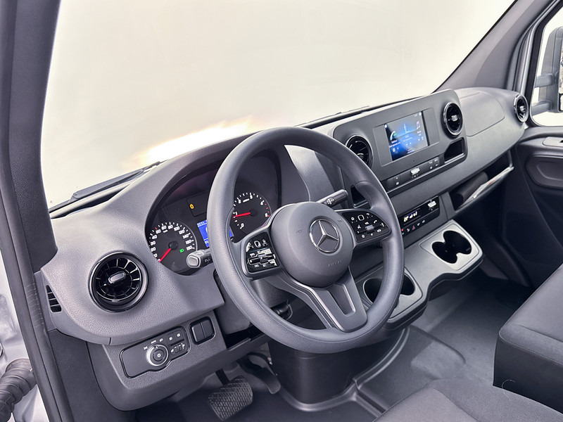 Mercedes-Benz Sprinter 517 1.9 CDI Bakwagen Meubelbak 1000KG Laadklep Apple Carplay/Android Auto Cruise Control - Fourgon grand volume: photos 5 Mercedes-Benz Sprinter 517 1.9 CDI Bakwagen Meubelbak 1000KG Laadklep Apple Carplay/Android Auto Cruise Control - Fourgon grand volume: photos 5