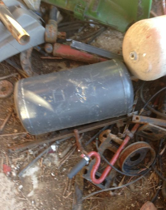 Butelii de aer, pt. orice model de camion DAF Man Mercedes Renault - Pièces de frein pour Camion: photos 3 Butelii de aer, pt. orice model de camion DAF Man Mercedes Renault - Pièces de frein pour Camion: photos 3