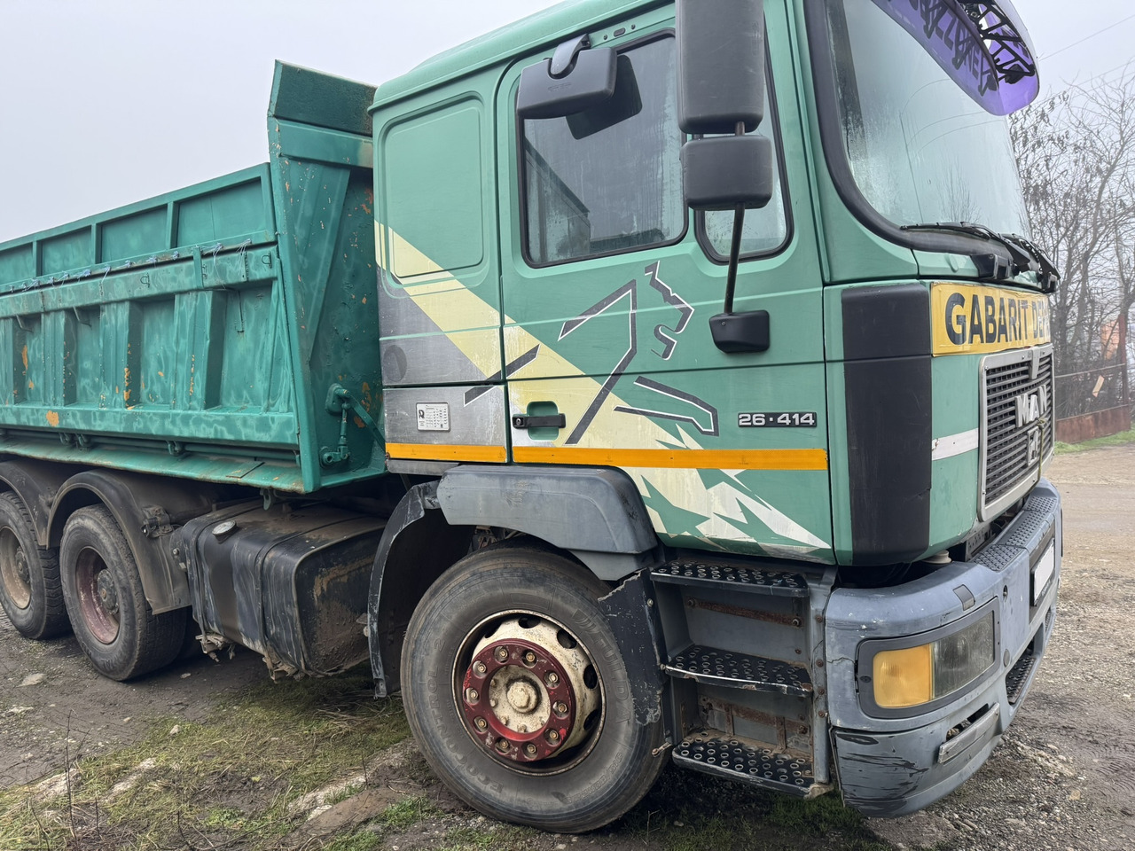 MAN 26 414 6x4 KIPPER L2000 Euro3 Manual Injection Pomp - Camion: photos 4 MAN 26 414 6x4 KIPPER L2000 Euro3 Manual Injection Pomp - Camion: photos 4