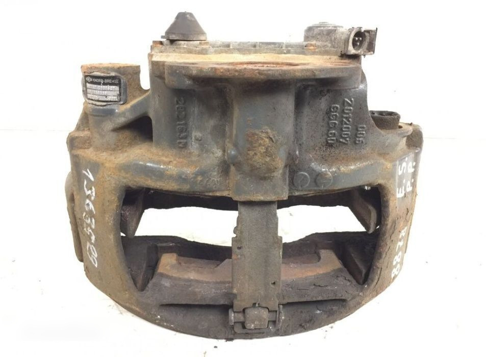 DAF XF 95 - Étrier de frein pour Camion: photos 1 DAF XF 95 - Étrier de frein pour Camion: photos 1