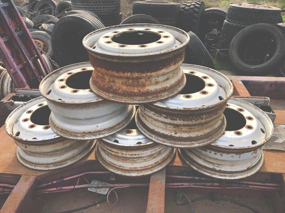 Janta semiremorca Krone Schmitz 22.5 din dezmembrari + alte mode - Jante pour Camion: photos 1 Janta semiremorca Krone Schmitz 22.5 din dezmembrari + alte mode - Jante pour Camion: photos 1