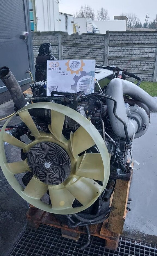 IVECO Cursor 11 F3GE611B truck - Moteur pour Camion: photos 1 IVECO Cursor 11 F3GE611B truck - Moteur pour Camion: photos 1