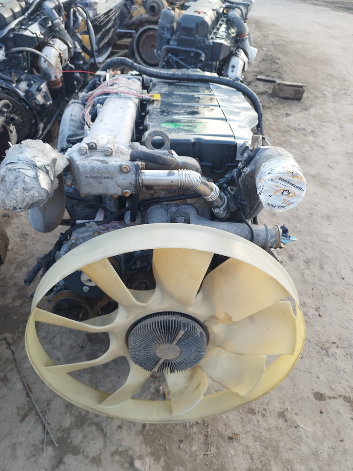 MAN TGA, TGX, TGL, TGM, L2000 - Moteur: photos 3 MAN TGA, TGX, TGL, TGM, L2000 - Moteur: photos 3