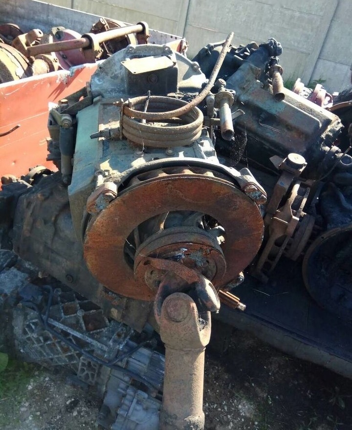 ZF S6-90 - Boîte de vitesse pour Camion: photos 3 ZF S6-90 - Boîte de vitesse pour Camion: photos 3