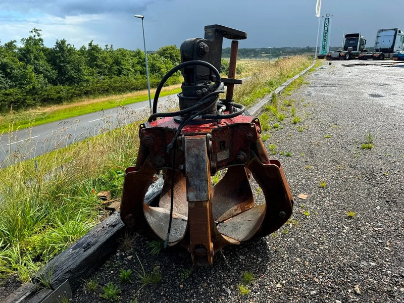 Poly Grabbe Grabbe - Engins de chantier: photos 3 Poly Grabbe Grabbe - Engins de chantier: photos 3