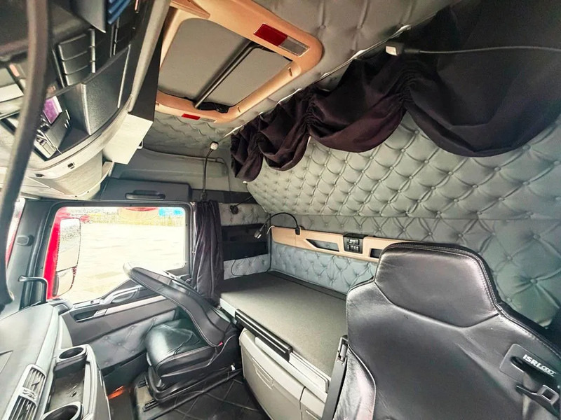 Tracteur routier MAN TGX 26.510 2stk . Special interior. pusher 6x2/2.: photos 12