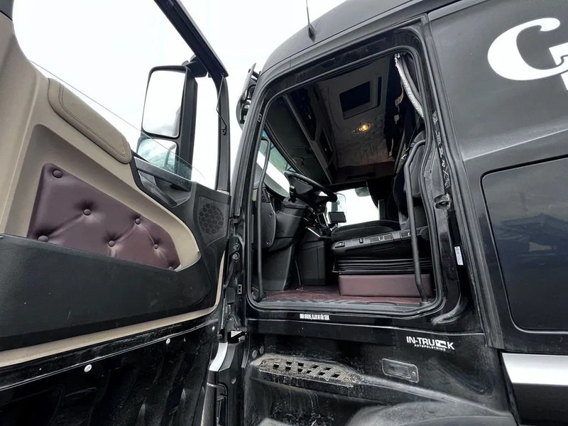 Tracteur routier Mercedes-Benz Actros 1843 Special Interior. Air / Air suspension. Euro 6: photos 8