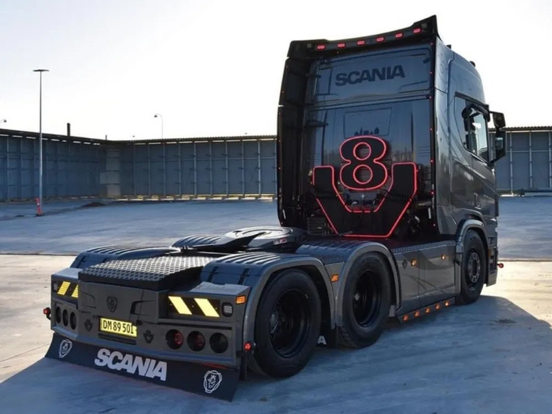 Scania R660 V8 NGS Show Truck . Speciel Interior. Air / Air suspension. Hydr. system - Tracteur routier: photos 5 Scania R660 V8 NGS Show Truck . Speciel Interior. Air / Air suspension. Hydr. system - Tracteur routier: photos 5