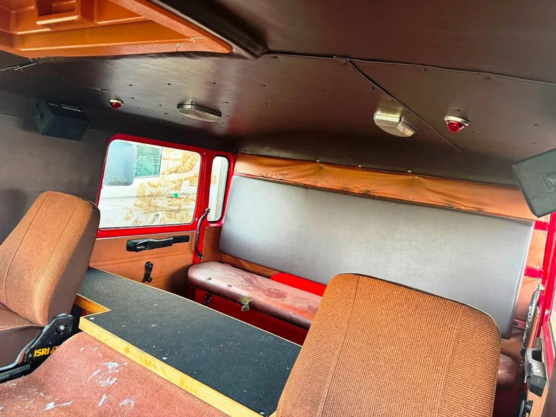 Camion de pompier Volvo F 7-18 Crew cab / Double cabin.: photos 19