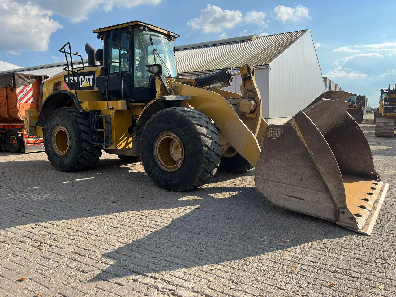 Caterpillar 972M - Chargeuse sur pneus: photos 5 Caterpillar 972M - Chargeuse sur pneus: photos 5