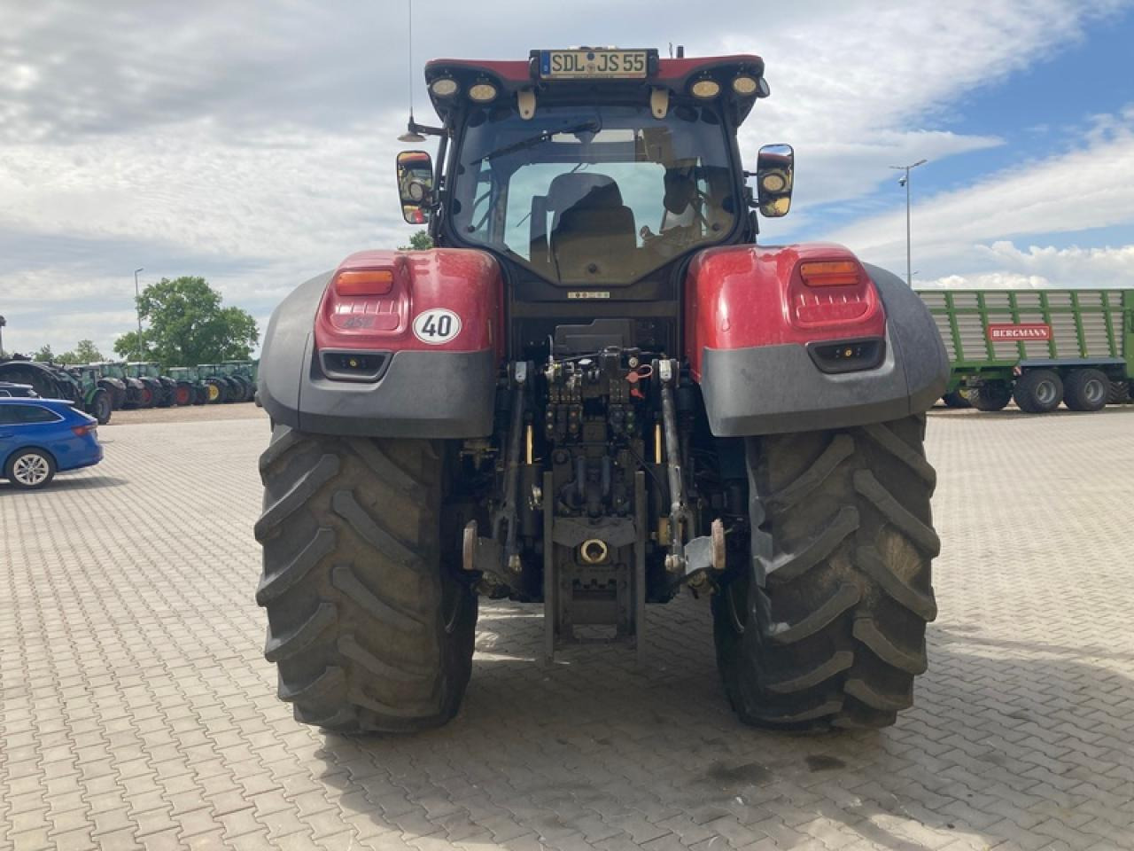 Case-IH OPTUM 270 CVX RTK - Tracteur agricole: photos 3 Case-IH OPTUM 270 CVX RTK - Tracteur agricole: photos 3