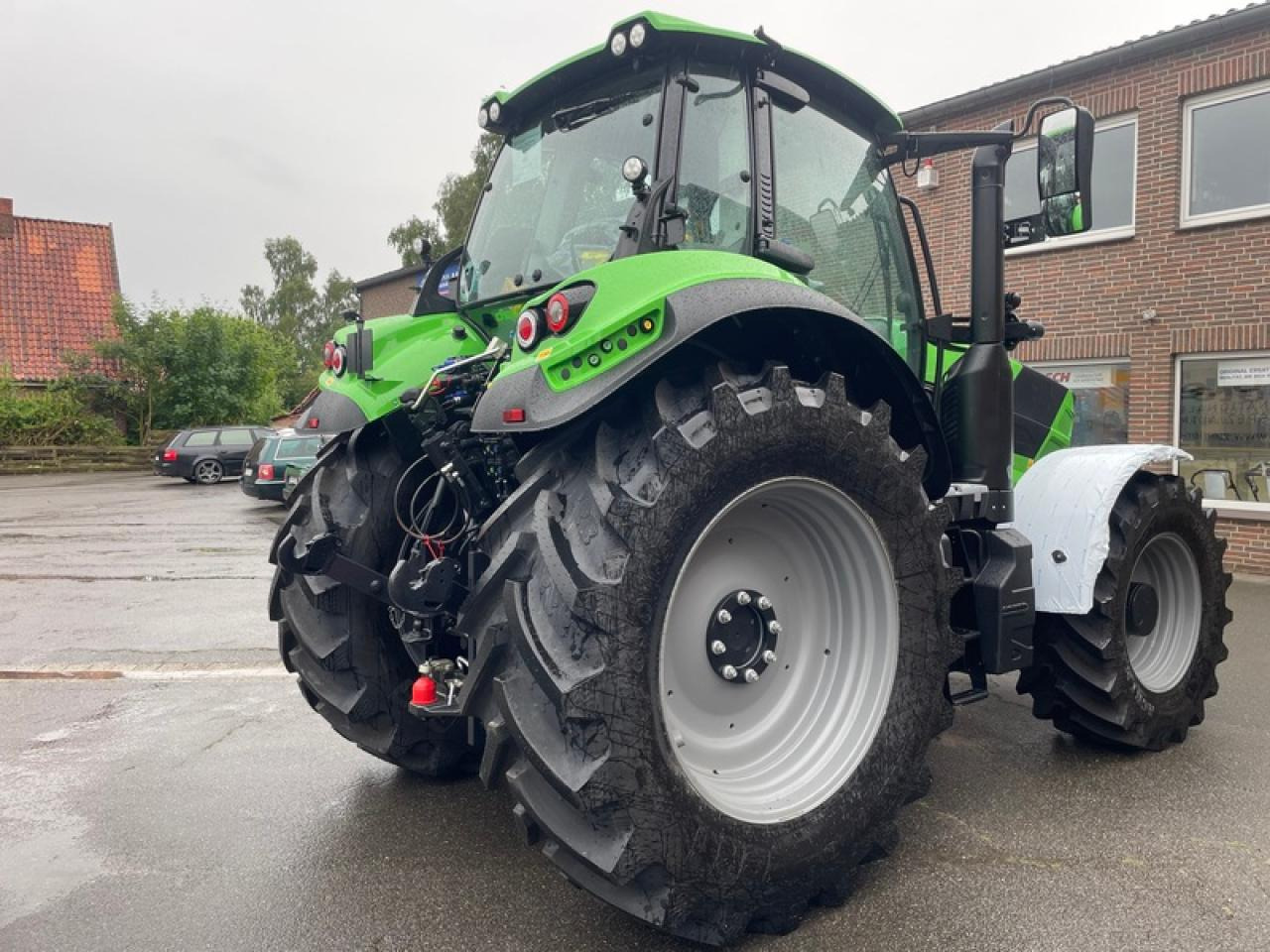 Deutz-Fahr 6210 PSHIFT AKTION - Tracteur agricole: photos 4 Deutz-Fahr 6210 PSHIFT AKTION - Tracteur agricole: photos 4