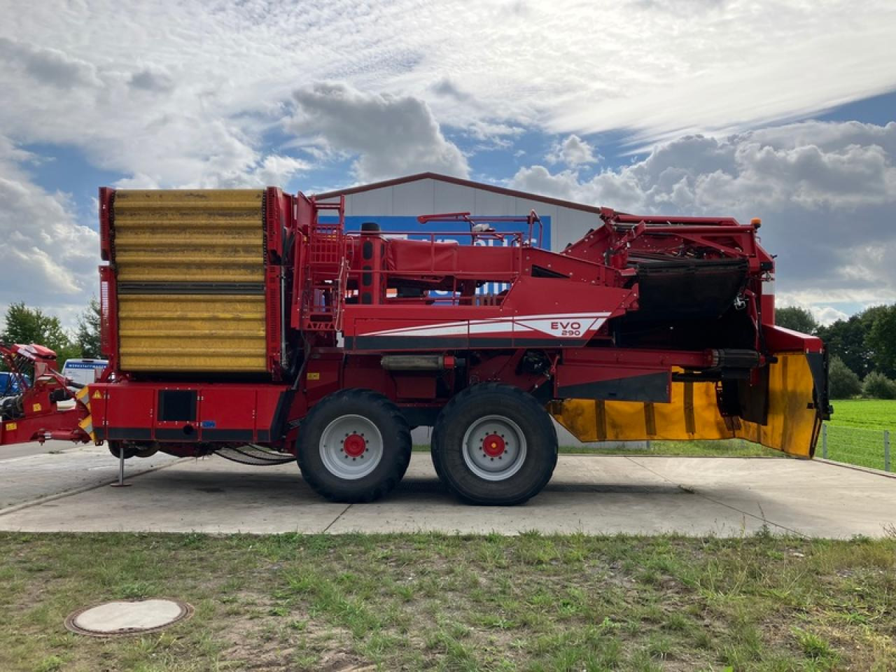 Grimme EVO 290 EASYSEP // 396 HA - Arracheuse de pommes de terre: photos 2 Grimme EVO 290 EASYSEP // 396 HA - Arracheuse de pommes de terre: photos 2