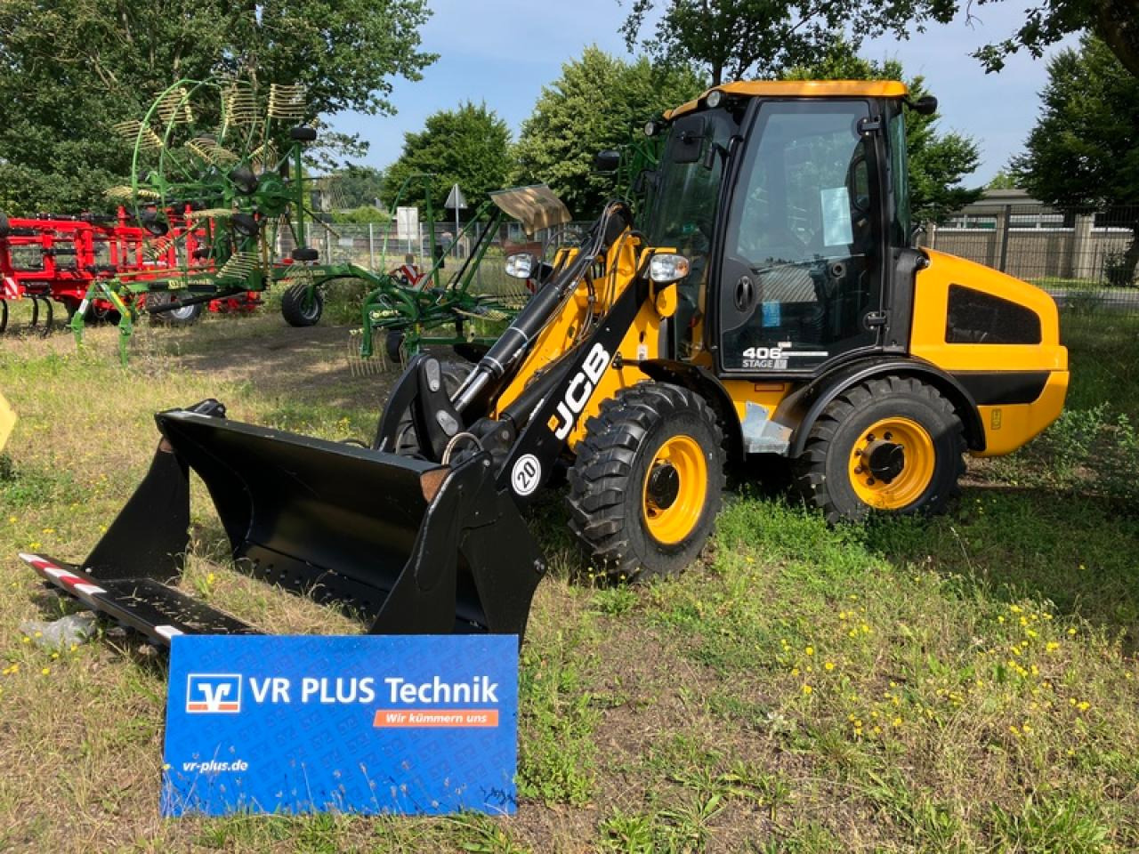 JCB 406 AGRI - Chargeuse sur pneus: photos 1 JCB 406 AGRI - Chargeuse sur pneus: photos 1
