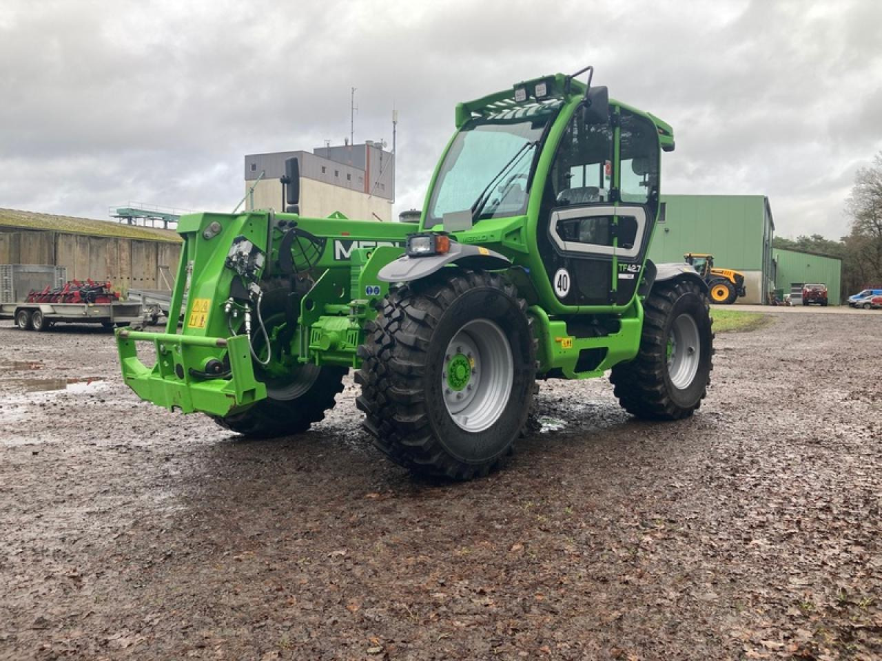 Merlo TF 42.7-145 - Chariot télescopique: photos 2 Merlo TF 42.7-145 - Chariot télescopique: photos 2
