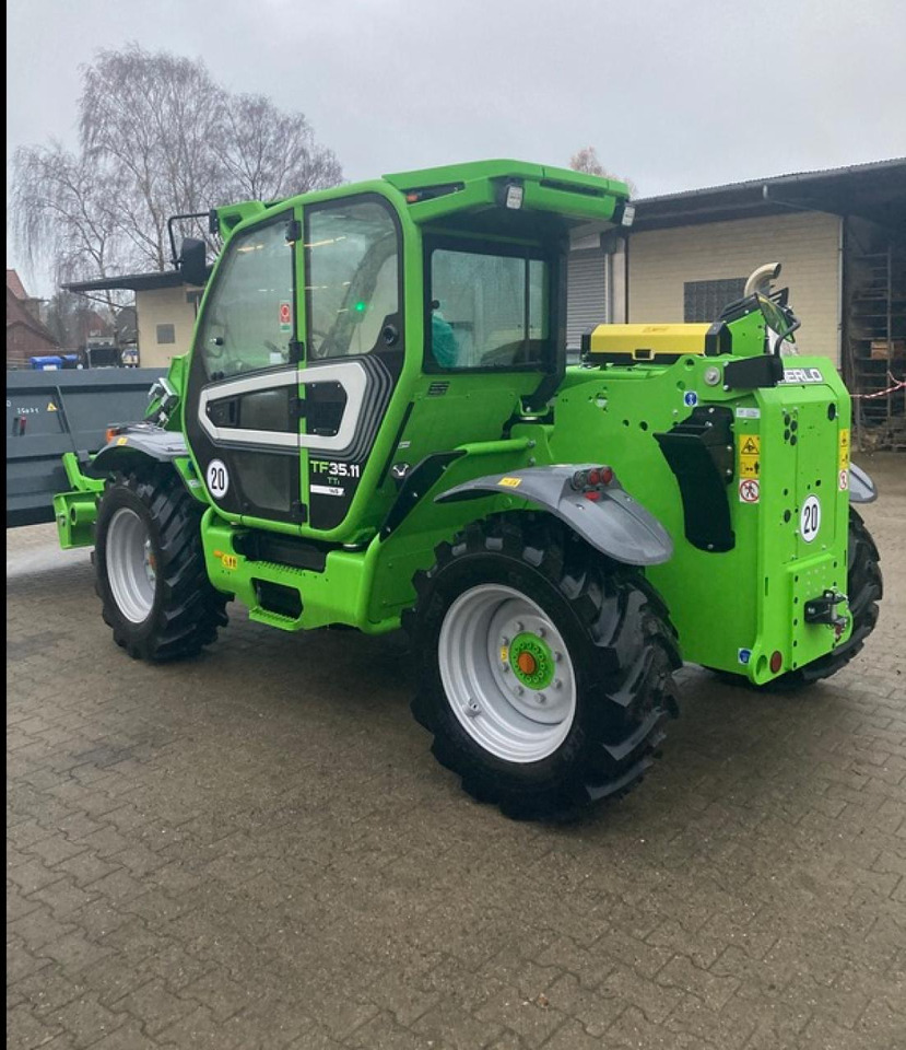 Merlo TF35.11TT - Chariot télescopique: photos 4 Merlo TF35.11TT - Chariot télescopique: photos 4