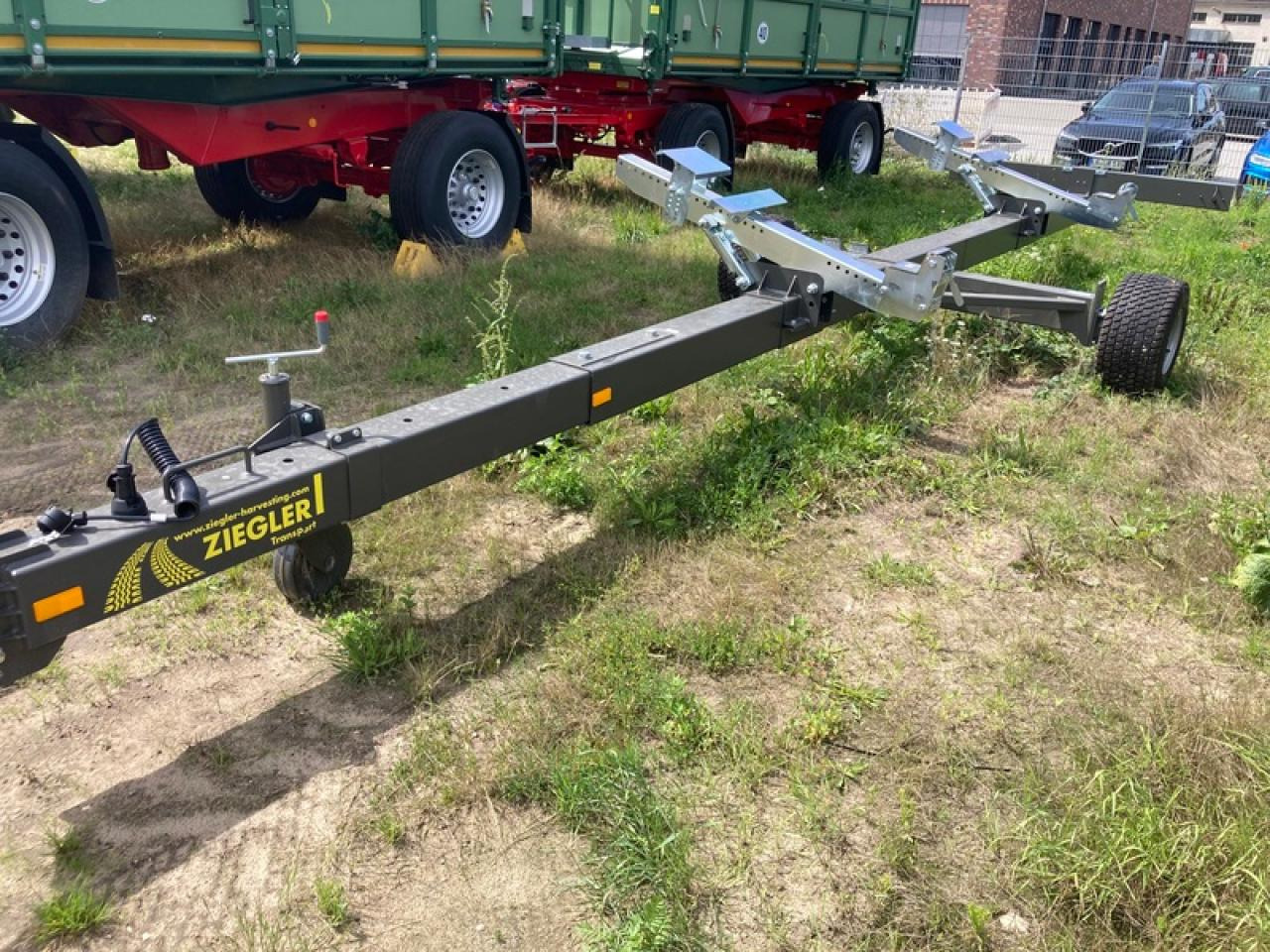 ZIEGLER SCHNEIDWERKSWAGEN AKTION - Moissoneuse: photos 2 ZIEGLER SCHNEIDWERKSWAGEN AKTION - Moissoneuse: photos 2