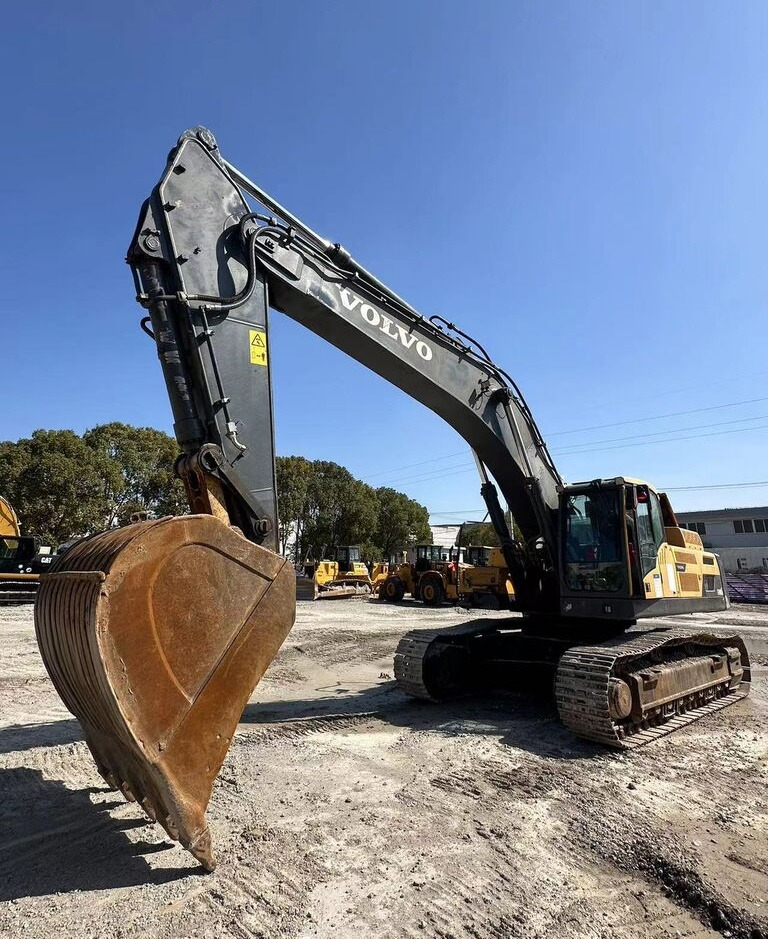 Volvo EC480DL - Pelle sur chenille: photos 1 Volvo EC480DL - Pelle sur chenille: photos 1