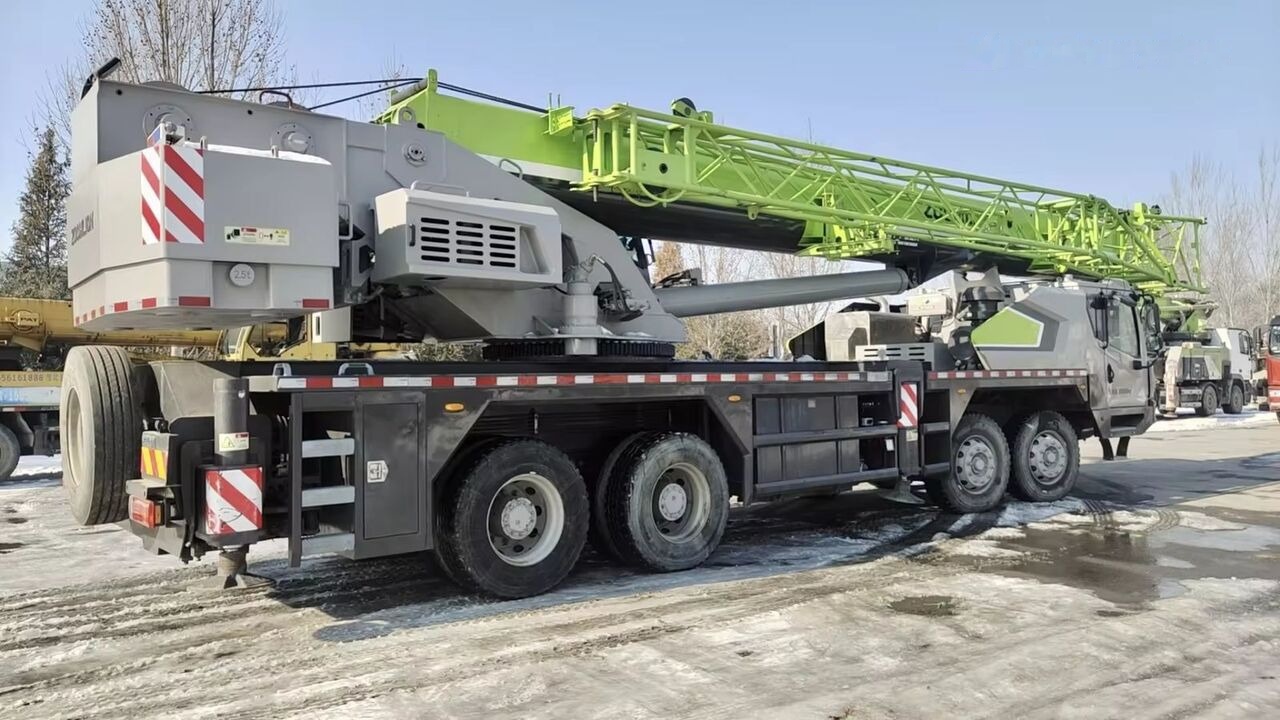 Zoomlion ZTC350 ZTC250 ZTC550 ZTC1000 35t 35ton 50t 70t - Grue mobile: photos 3 Zoomlion ZTC350 ZTC250 ZTC550 ZTC1000 35t 35ton 50t 70t - Grue mobile: photos 3