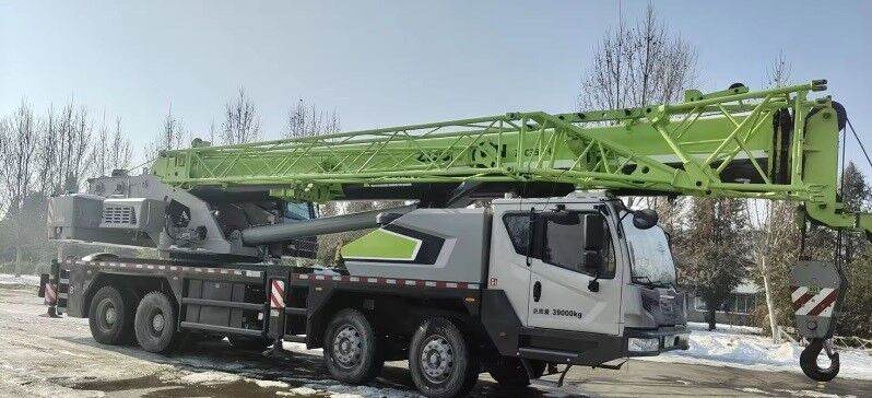Zoomlion ZTC350 ZTC250 ZTC550 ZTC1000 - Grue mobile: photos 2 Zoomlion ZTC350 ZTC250 ZTC550 ZTC1000 - Grue mobile: photos 2