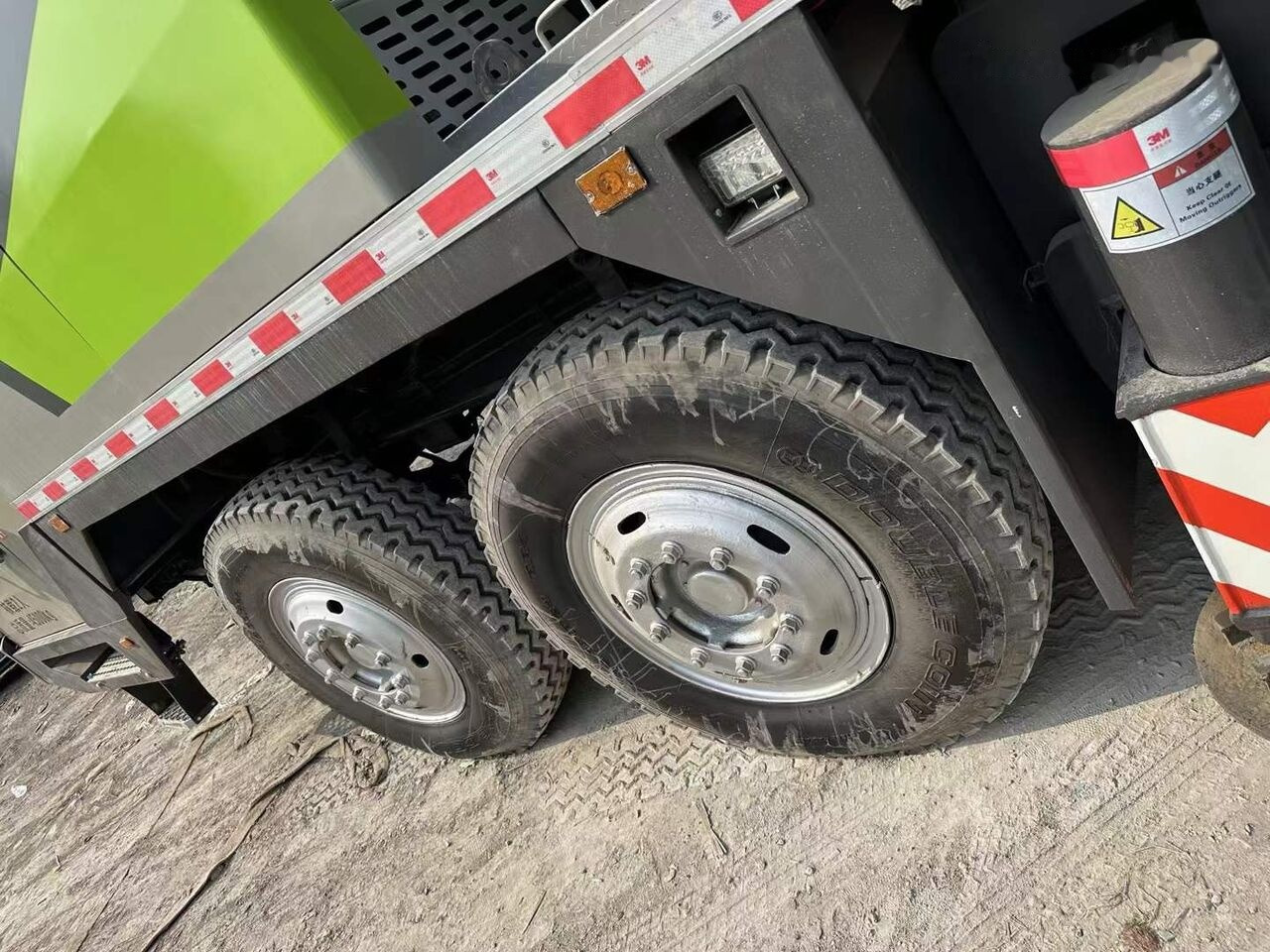 Grue mobile Zoomlion ZTC700V ZTC800V ZTC900V 50T 70T 80T 100T: photos 6