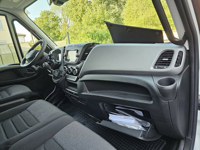Fourgon grand volume IVECO Daily 35S18 3.0 Koffer LBW Bär ACC LED sofort!...: photos 17