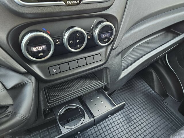 Fourgon grand volume IVECO Daily 35S18 3.0 Koffer LBW Bär ACC LED sofort!...: photos 11