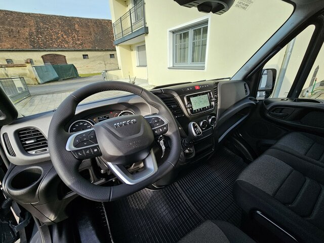 IVECO Daily 35S18HA8V DOKA Snoeks Mixto Hi-Matic 16m³ - Fourgon utilitaire, Utilitaire double cabine: photos 5 IVECO Daily 35S18HA8V DOKA Snoeks Mixto Hi-Matic 16m³ - Fourgon utilitaire, Utilitaire double cabine: photos 5