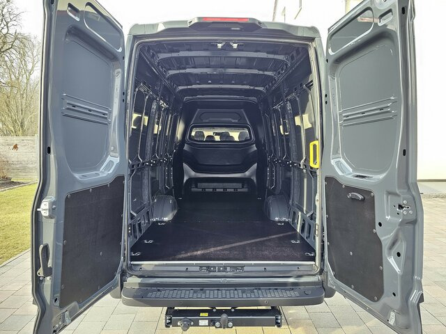 Fourgon utilitaire, Utilitaire double cabine neuf IVECO Daily 35S18HA8V DOKA Snoeks Mixto Hi-Matic 16m³: photos 37