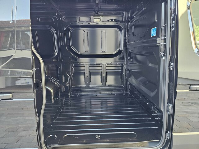 Fourgon utilitaire RENAULT Master L2H2 170 Neues Modell 10'' Navi Kamera...: photos 30 Fourgon utilitaire RENAULT Master L2H2 170 Neues Modell 10'' Navi Kamera...: photos 30