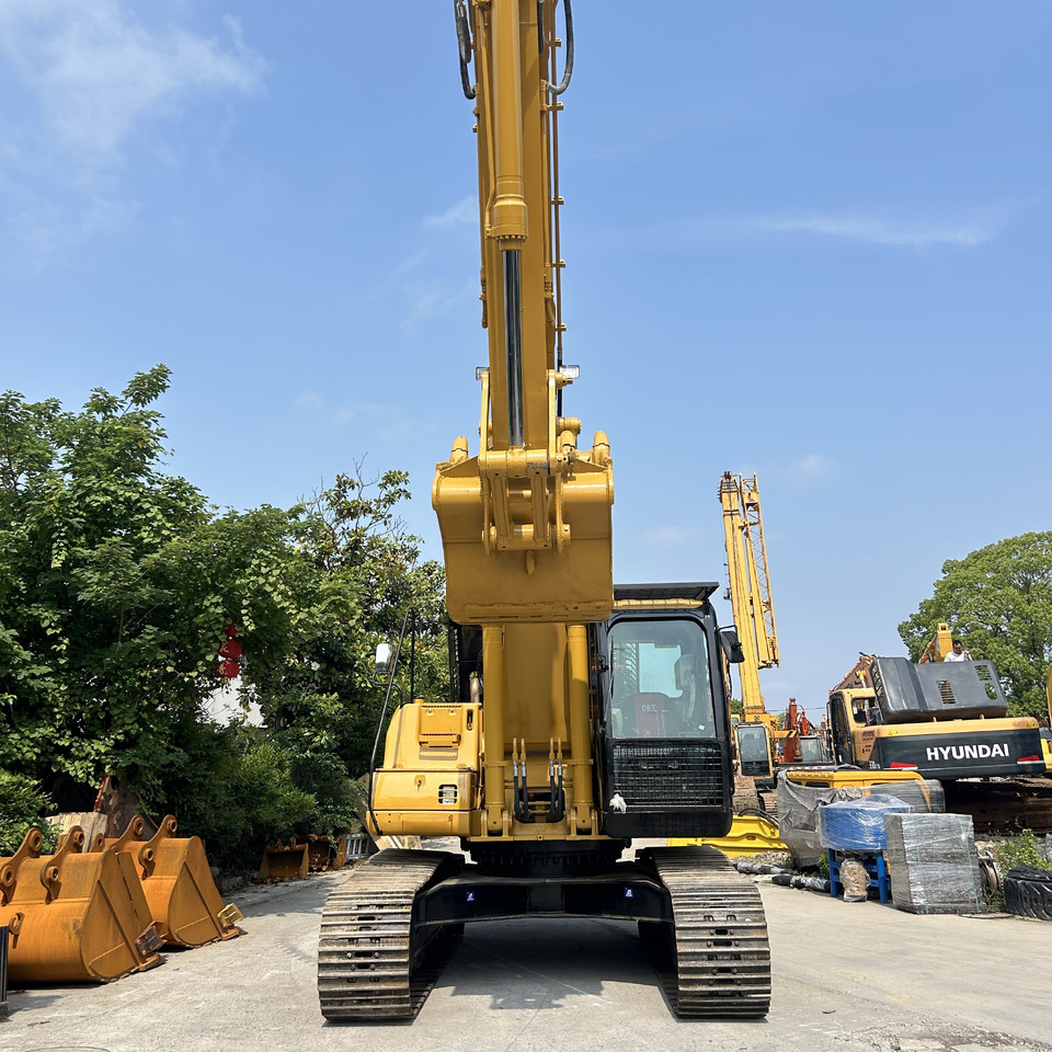 CAT 325C - Pelle sur chenille: photos 5 CAT 325C - Pelle sur chenille: photos 5