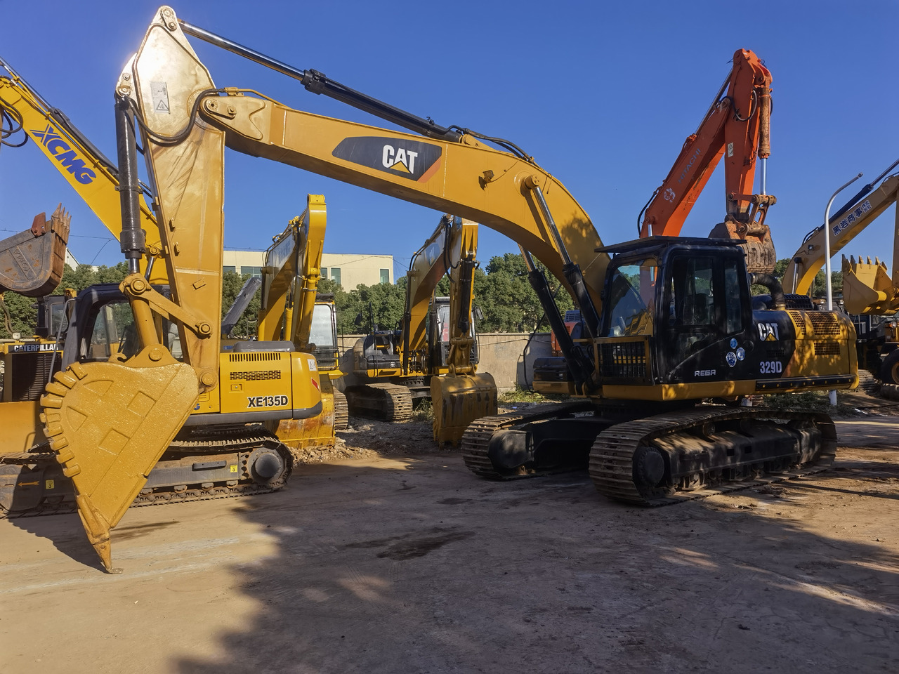 CAT 329D Excavator - Pelle sur chenille: photos 5 CAT 329D Excavator - Pelle sur chenille: photos 5