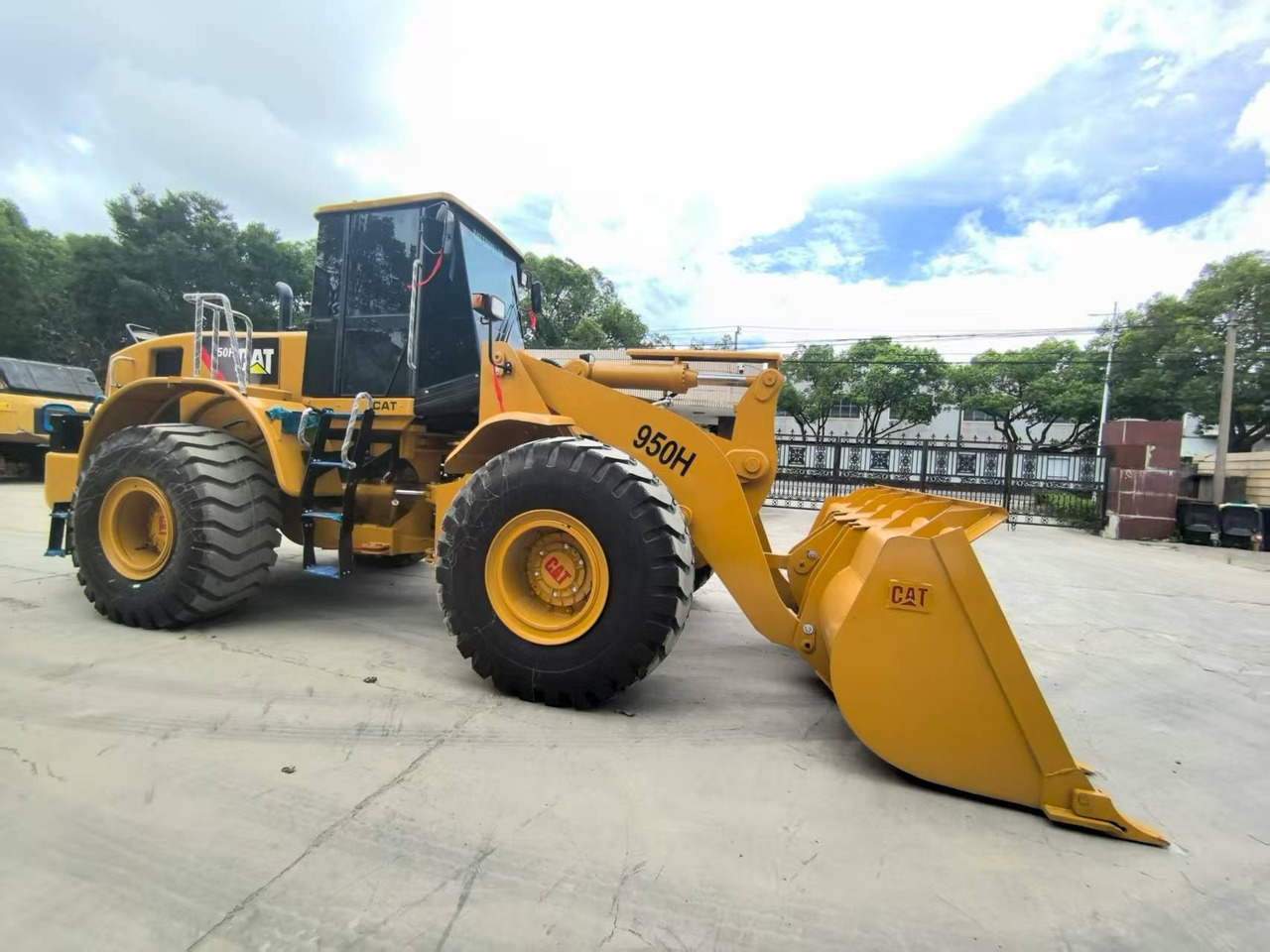 CAT 950H - Chargeuse sur pneus: photos 5 CAT 950H - Chargeuse sur pneus: photos 5