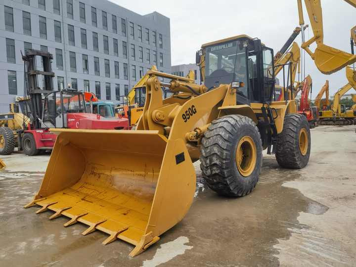 CAT 980G - Chargeuse sur pneus: photos 2 CAT 980G - Chargeuse sur pneus: photos 2