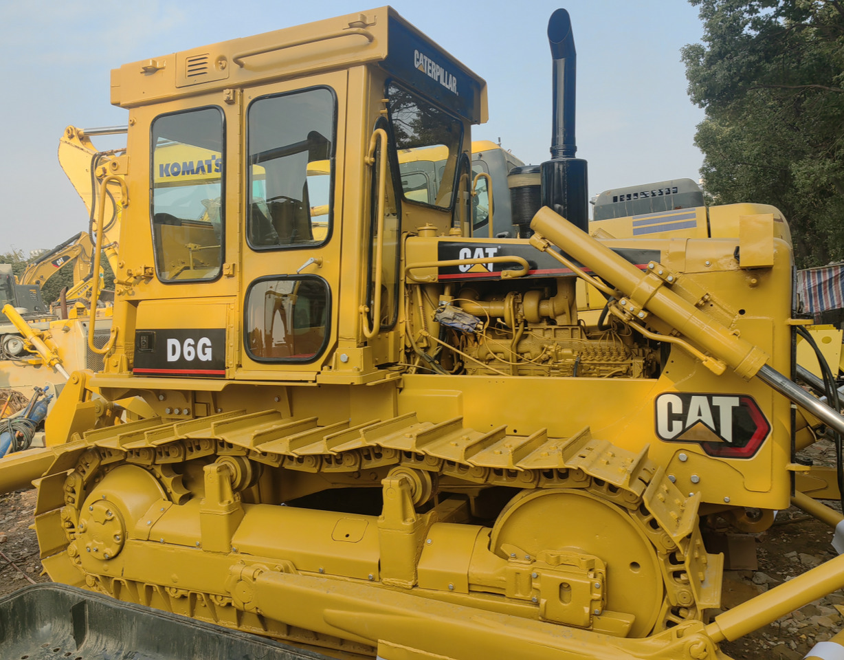 CAT D6G Bulldozer - Bulldozer: photos 2 CAT D6G Bulldozer - Bulldozer: photos 2