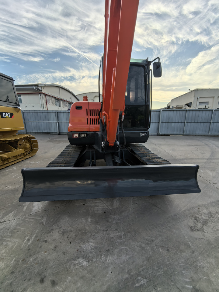 DOOSAN DX60 - Mini pelle: photos 5 DOOSAN DX60 - Mini pelle: photos 5