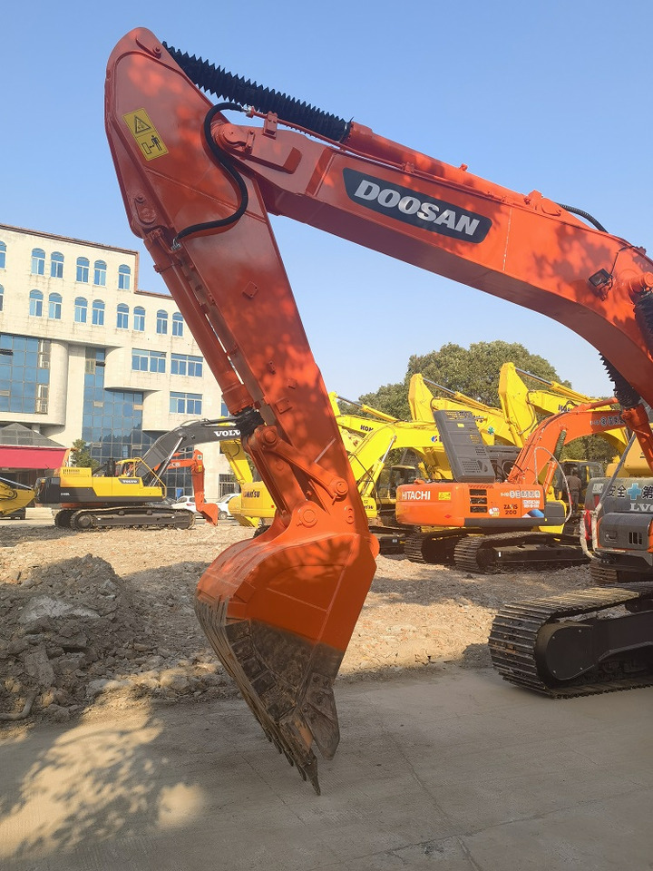 DOOSAN Doosan DX225LC Crawler excavator - Pelle sur chenille: photos 4 DOOSAN Doosan DX225LC Crawler excavator - Pelle sur chenille: photos 4